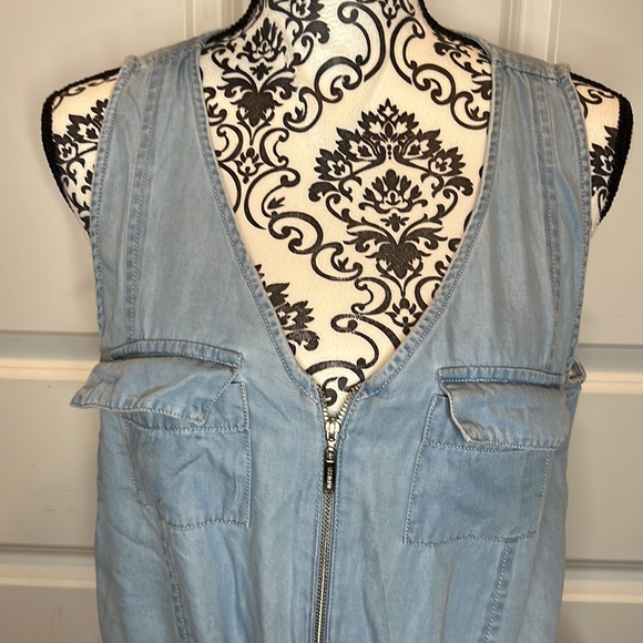 Guess Denim Jumpsuit Short - Picture 4 of 7